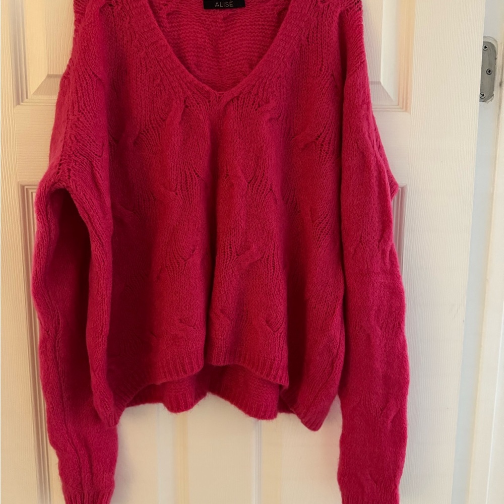 Women's V-Neck Pink Sweater